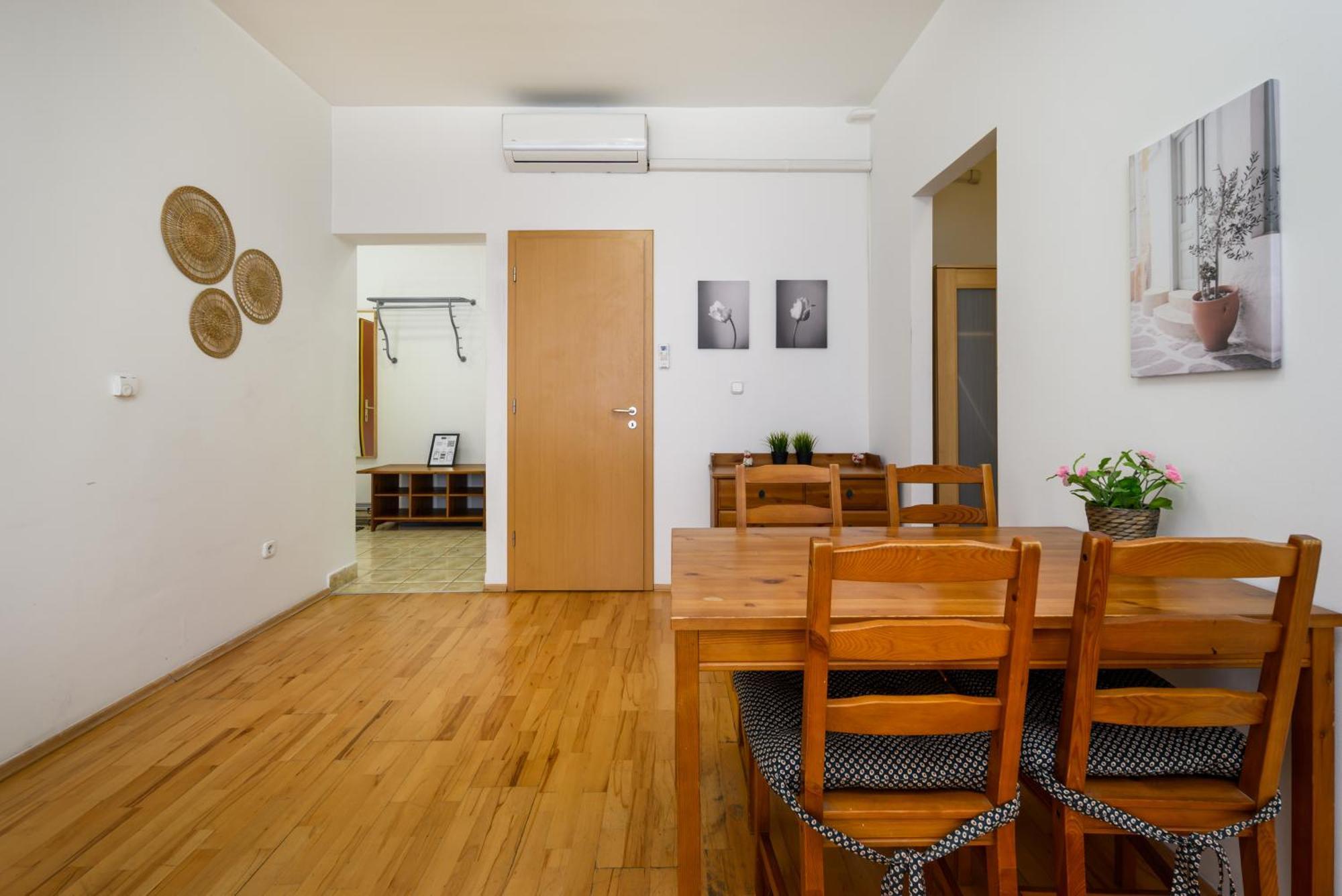 Basilica Apartment In Heart Of City Budapest Exterior photo