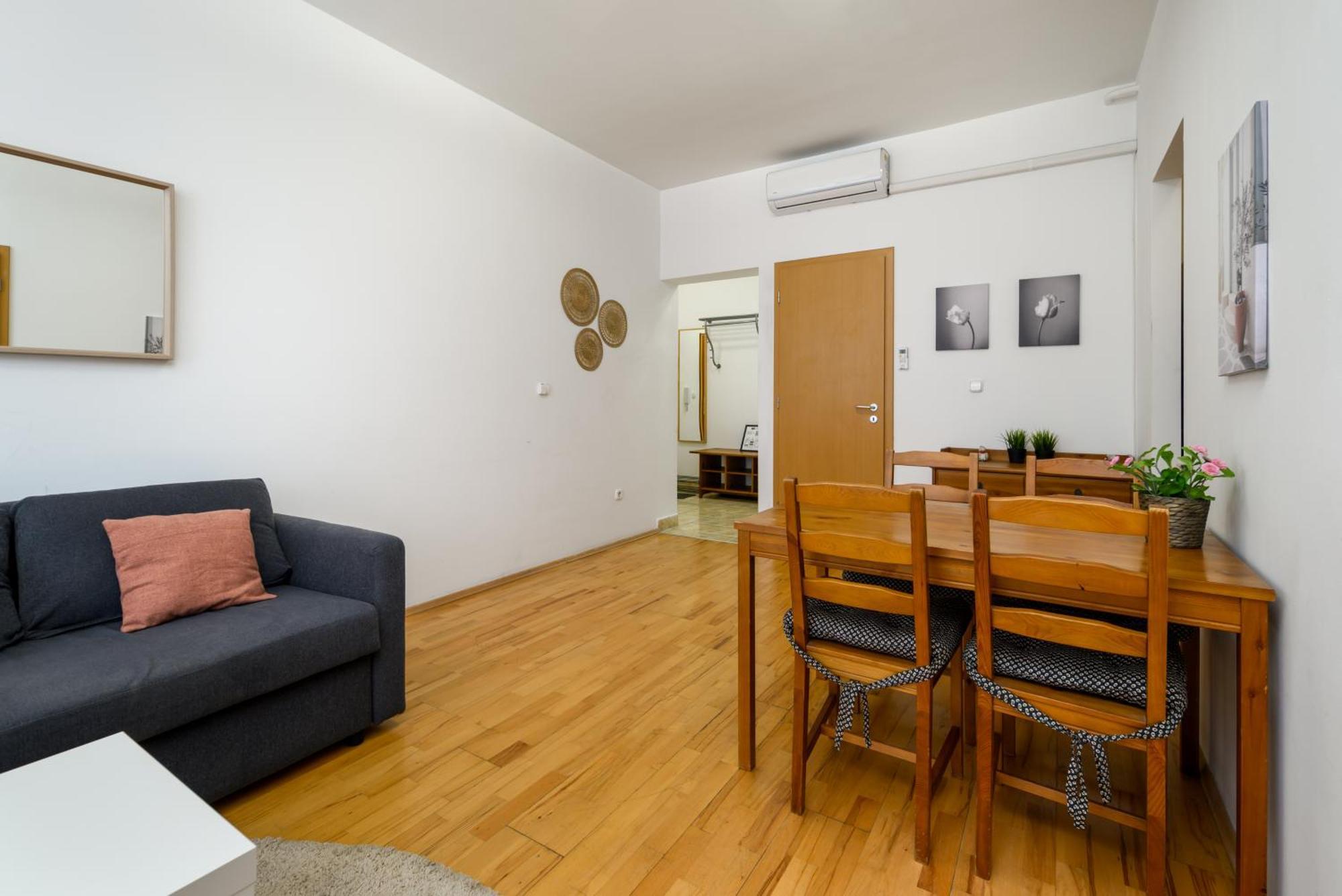 Basilica Apartment In Heart Of City Budapest Exterior photo